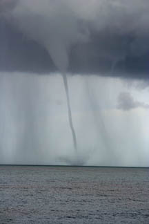 Bimini2010_T32_WaterSpout